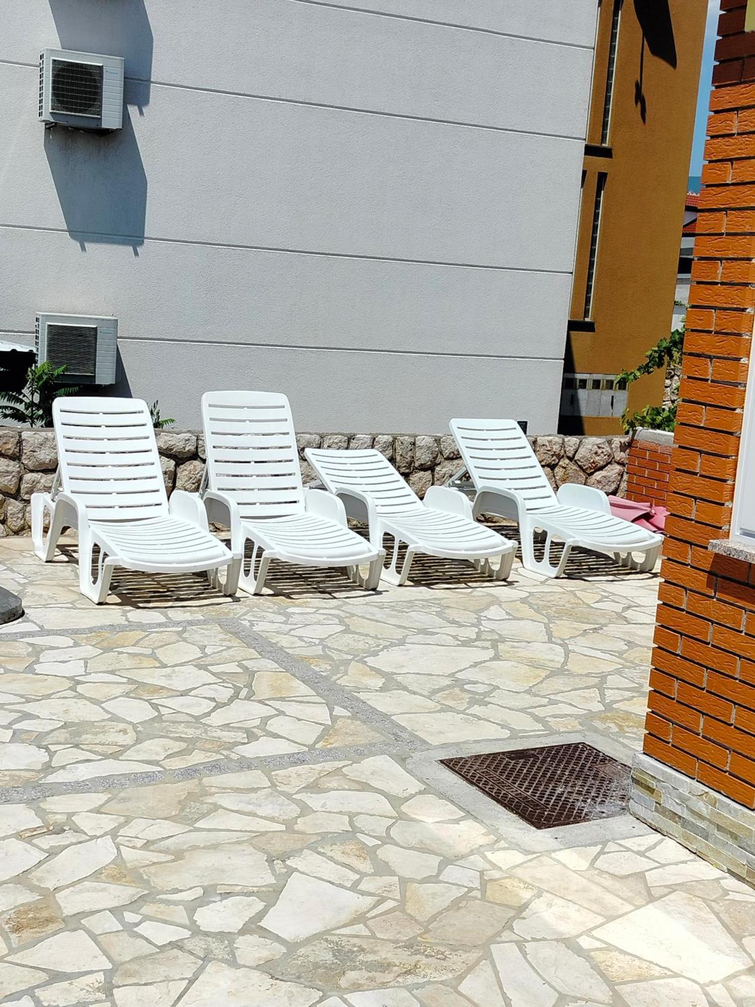 Apartment Gebic Ivan ซริกเวนิซา ภายนอก รูปภาพ