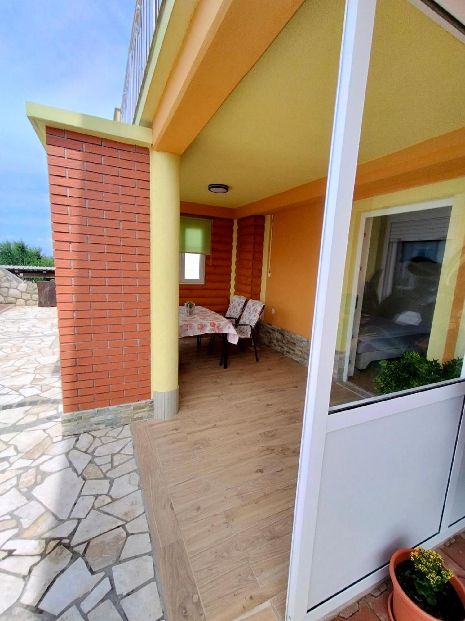 Apartment Gebic Ivan ซริกเวนิซา ภายนอก รูปภาพ