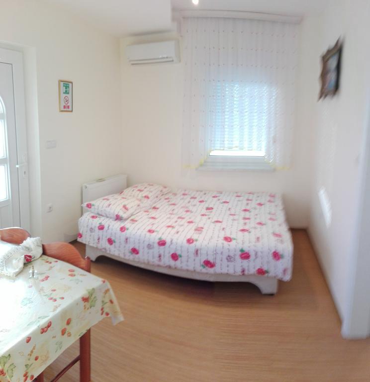 Apartment Gebic Ivan ซริกเวนิซา ภายนอก รูปภาพ