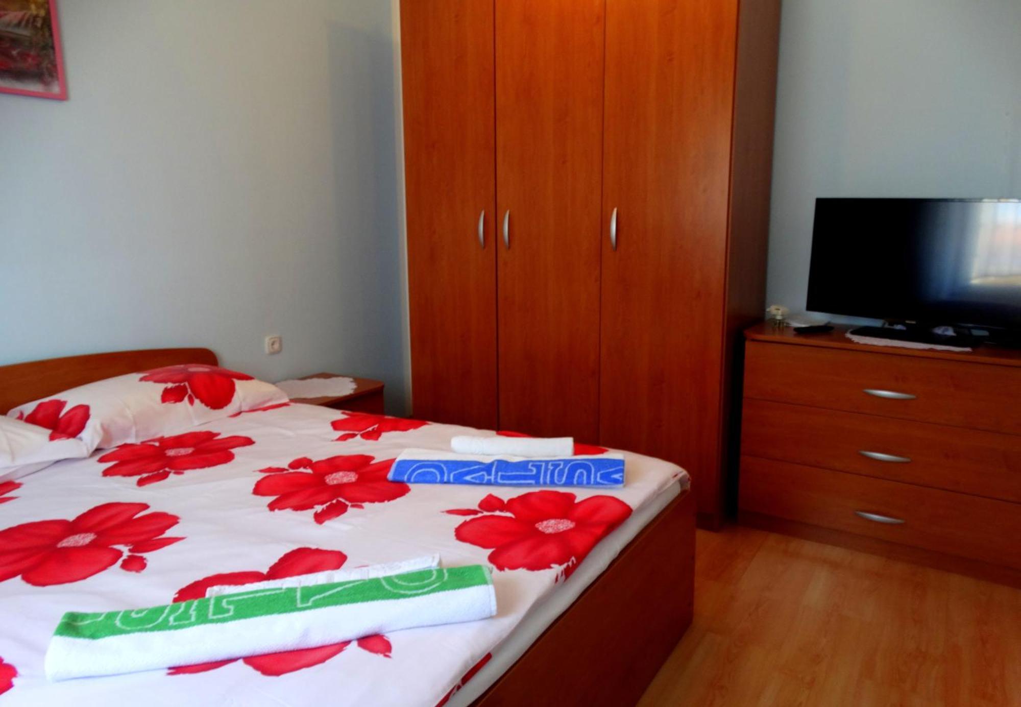 Apartment Gebic Ivan ซริกเวนิซา ภายนอก รูปภาพ